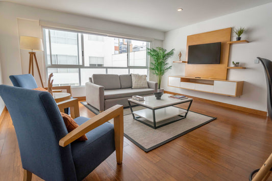 Cozy 1BR Apt in Prime Location w/Free Parking